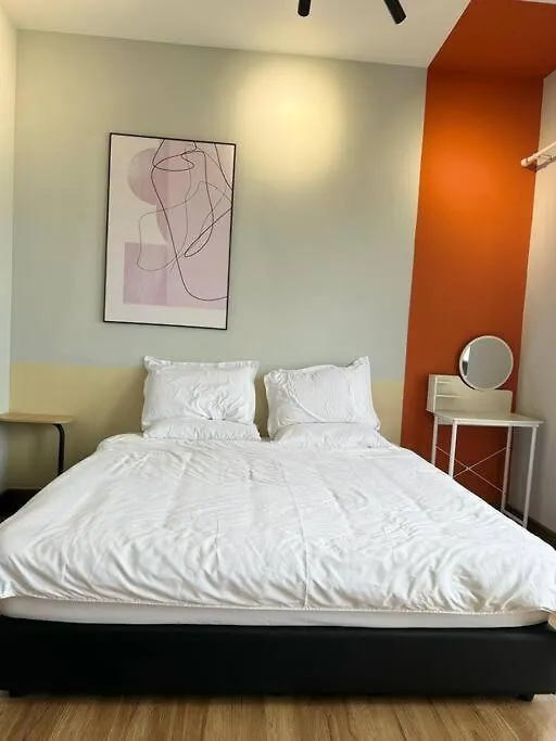 Theapple,10Mintojonkerstreet,3Bedroom2Bath,6-12Pax Malacca 0*,  Malaysia